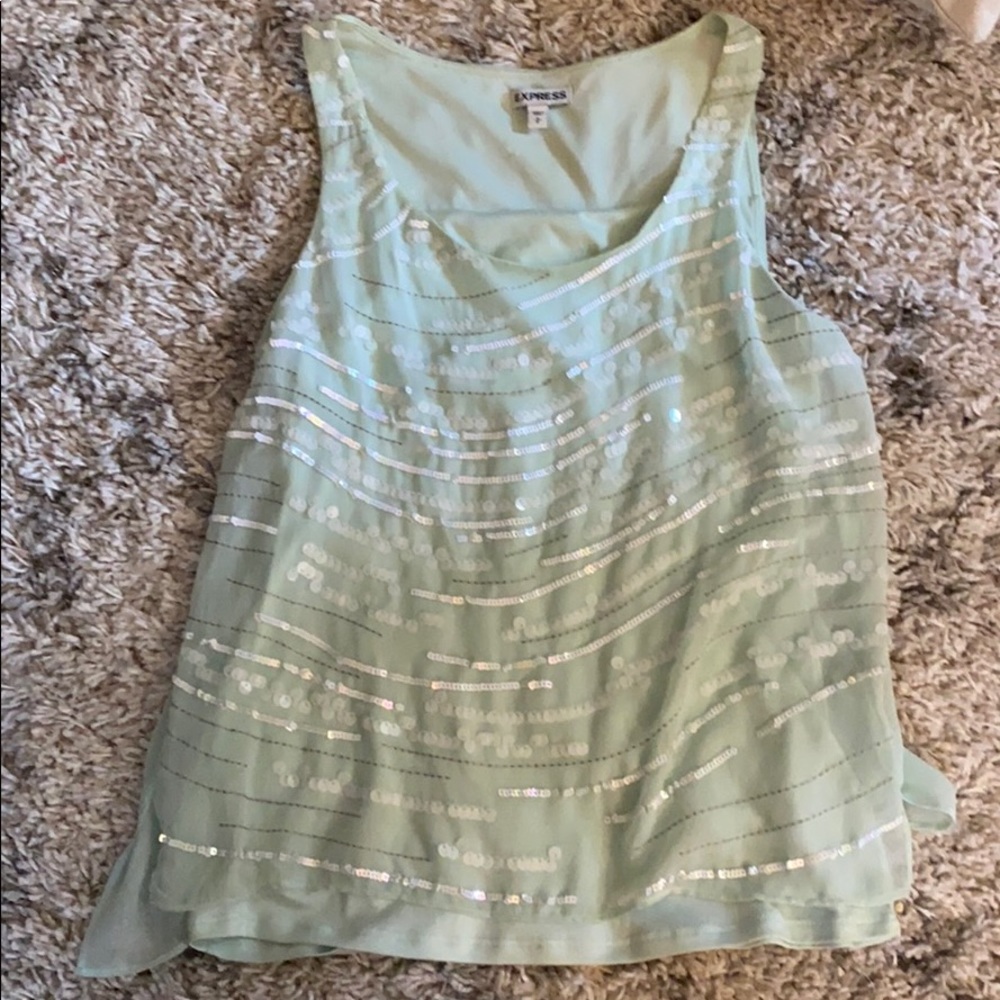 Sequin tank
